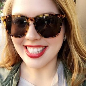 Meet your Posher, Alyssa